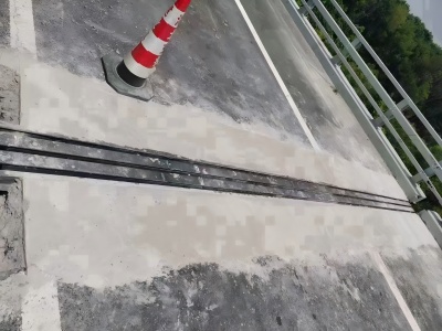 秦淮伸缩缝更换后浇筑材料快速结构修补料速砼的产品特点及施工流程​